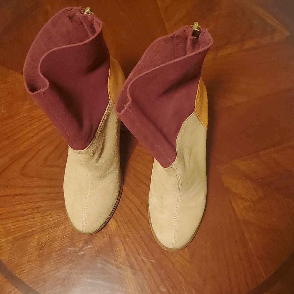 Chinese Laundry Women's Suede Color Block Boots